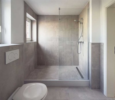 2-Zimmer-Wohnung mit Balkon Top-Anbindung / Neues Bad