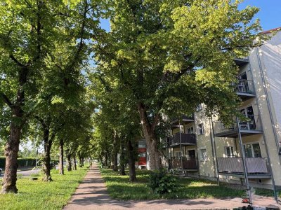 Maisonette-Wohnung mit traumhaftem Blick auf die idyllischen Grünanlagen der Wertach