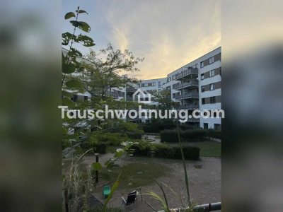 Tauschwohnung: Schöne 3 Zimmer Wohnung mit zwei Balkonen zum 01.11