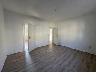 Geräumige 2 Zimmerwohnung in zentraler Lage