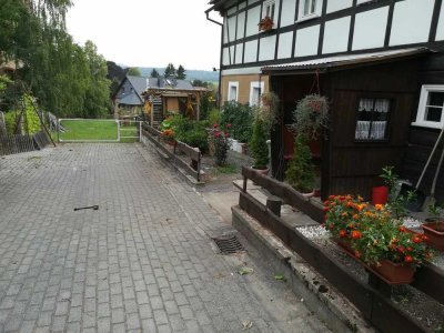 Attraktive, ruhige, Vollmöbelierte 2 Zimmer-Wohnung in Seifhennersdorf