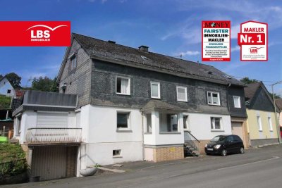 +++ GROßES ZWEIFAMILIENHAUS IN FREUDENBERG-ALCHEN +++