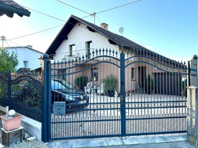 Modernisiertes Einfamilienhaus mit Pool und Garten in Altheim
