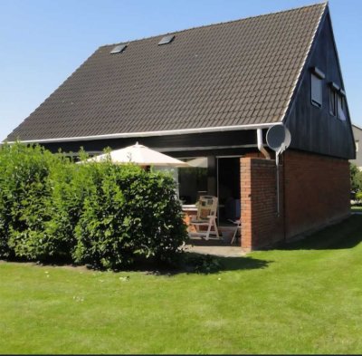 Traumhafte Ferienwohnung in Friedrichskoog-Spitze mit riesigem Gemeinschafts-Grundstück zu verkaufen