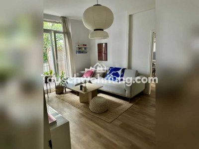Tauschwohnung: Zentraler Altbau mit Balkon und EBK