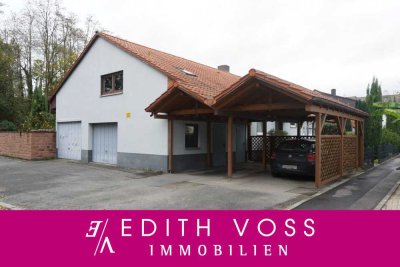 Zwei Doppelhaushälften im Bungalow Stil auf großem Grundstück ca. 1090 qm