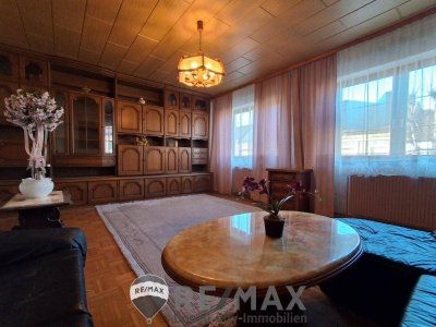 "Doppeltes Glück! Liegenschaft in Moosbrunn an der Piesting"