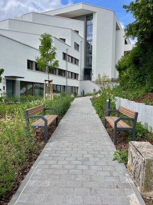 Exklusiv Wohnen in betreuter Umgebung! Altersgerechte 2-Zimmer Wohnung in Bestlage am Kapellenberg!