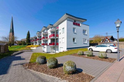 Moderne Penthouse-Wohnung für Senioren mit rundum Balkon und EBK in Wallmerod