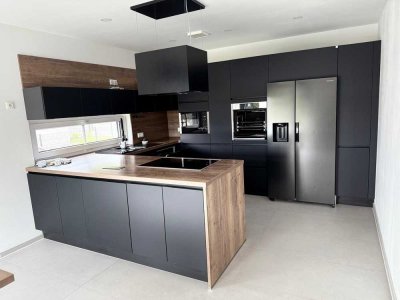 Exquisites, bezugsfreies EFH für gehobene Ansprüche - Neubau mit Top-Ausstattung, Luxusküche, Wellne