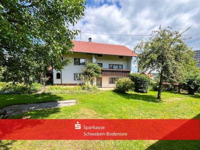 Familienhaus mit großem Grundstück