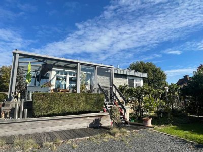 Haus mit großem, teilbaren Grundstück in bester Lage von Geilenkirchen