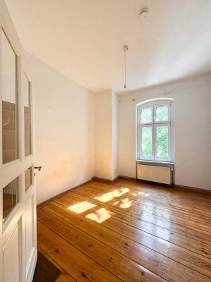 Renovierungsbedürftige, ruhige und großzügige 2-Zi-Wohnung nahe Bürgerpark Pankow