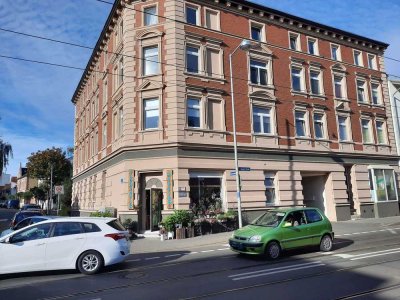 3-Raumwohnung mit EBK - WG geeignet