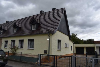 Doppelhaushälfte in ruhiger Lage zum Verkauf