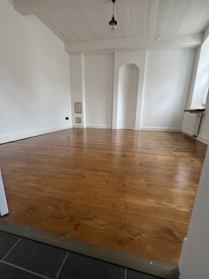 Ansprechende 3-Zimmer-Wohnung mit gehobener Innenausstattung mit Einbauküche in Norden