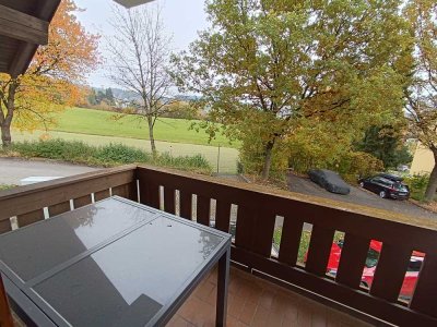 Neugestaltete, moderne, lichtdurchflutete 2-Zimmerwohnung in ruhiger und zentraler Lage