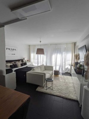 Exklusive 1-Zimmer Wohnung mit Einbauküche undTerrasse