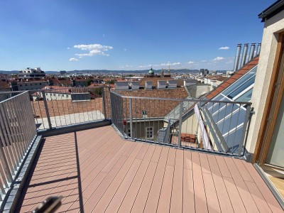 NEUWERTIGE 2 Zimmer Maisonette Dachgeschoßwohnung mit Terrasse mit Blick über Wien