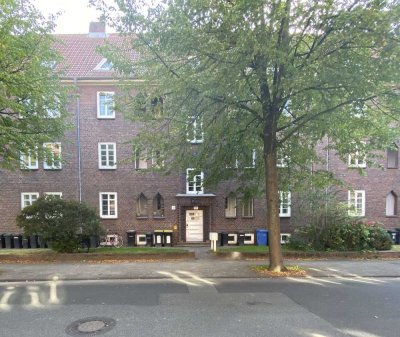 Frisch renovierte 2-Zimmer Altbauwohnung - zentral in Cuxhaven