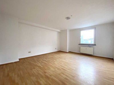 Mitten in Hattingen • 3,5 Zimmer Wohnung • WG-geeignet