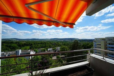 Helle 4,5-Zi.-Wohnung mit tollem Ausblick vom Südbalkon in ruhiger Lage!