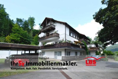 Helle 2-Zimmer-Wohnung mit großer Terrasse & Carport in idyllischer Lage