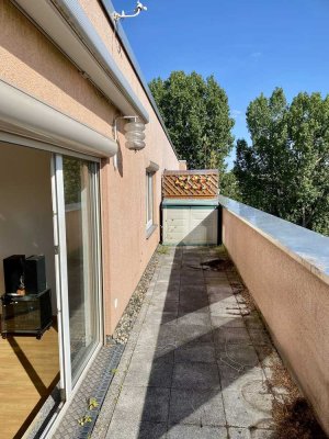 Ein Zuhause zum Ankommen – stilvolle Dachgeschosswohnung mit Weitblick und Sonnenterrasse