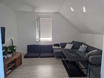 1020 € - 85 m² - 4.5 Zi.