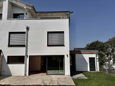Luxuriöse Luxus-Doppelhaushälfte – Erstbezug in Bestlage Kolbermoor