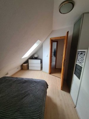 Gemütliche 2-Zimmer Dachgeschosswohnung in Sennestadt