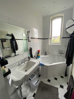 Großzügige 4-Zimmer-Wohnung mit Balkon im 3. OG in Braunschweig