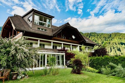 Neuwertige Ferienwohnung zwischen See und Bergen – nachhaltig, charmant &amp; renditestark