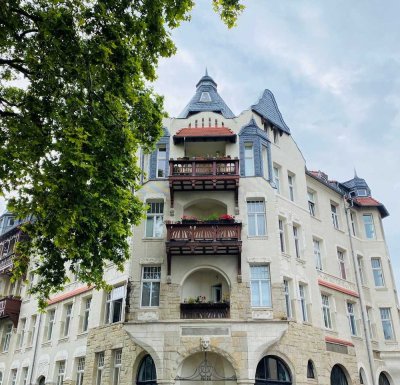 EIGENNUTZER WILLKOMMEN! WUNDERSCHÖNE 3 ZIMMERWOHNUNG IM GRAPHISCHEN VIERTEL!