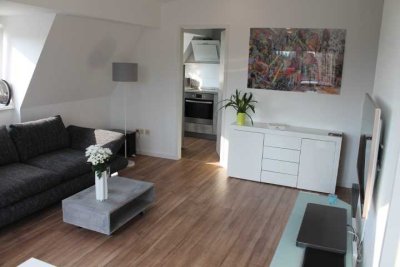 Vollmöblierte Wohnung mit hochwertiger Einbauküche und Top Anbindung nach Düsseldorf