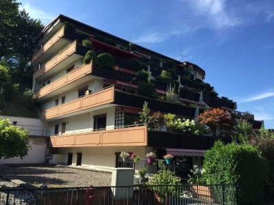 Sonnige 3 Zimmer Eckwohnung mit zwei umlaufenden Terrassen