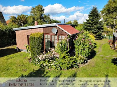Kleiner, gemütlicher Bungalow auf großem Grundstück in Oberkrämer - Weiternutzung oder Neubau?