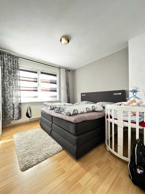 Schöne 3 ZKB mit Balkon im 2. Stock mit über 70 qm frei nach Vereinbarung