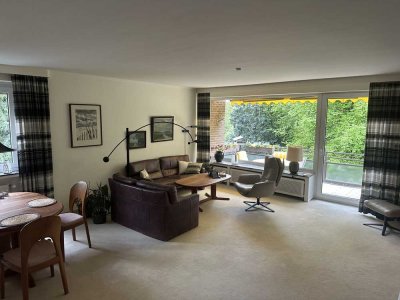 Helle, großzügige 4-Zimmer-Wohnung in Bremen Schwachhausen, Bürgerparkviertel