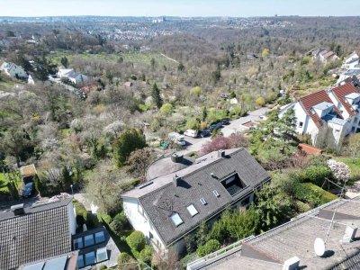 Leben & Arbeiten mit Weitblick – Stilvolles Zweifamilienhaus in Aussichtslage
