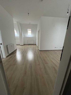 Schöne, sanierte 2-Zimmer-Wohnung zur Miete in Altlußheim