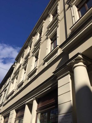 Altstadt / 2 Zimmer Wohnung direkt neben der UNI!