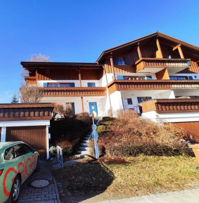 Exklusives Miethaus in Oberstdorf: Ruhiges Wohnen mit toller Aussicht auf Skiflugssprungschanze!