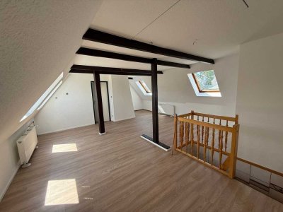 Attraktive und vollständig renovierte 3,5-Raum-Wohnung in Bochum