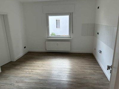 Ansprechende 2,5-Zimmer-EG-Wohnung mit gehobener Innenausstattung mit Balkon in Osnabrück