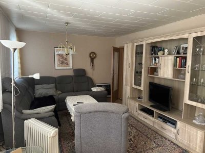 Gepflegtes Wochenendhaus in ruhiger Lage direkt am See in Mennewitz