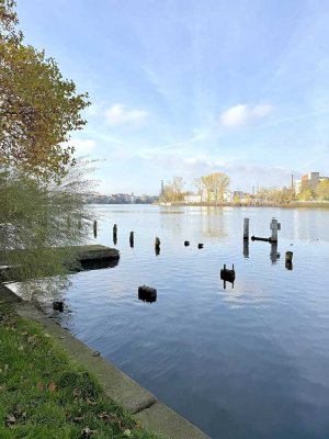 Wohnen an der Spree- helles Dachgeschoß- 3 Zimmer- großzügige Dachterrasse