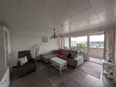 Geschmackvolle 3-Zimmer-Wohnung mit EBK und Balkon in Königsbrunn