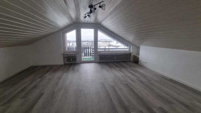Gemütliche Dachgeschosswohnung in zentraler Lage von Loßburg