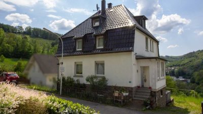 NEU: Großzügiges Ein- bis Zweifamilienhaus in ruhiger & naturnaher Lage von Werdohl zu verkaufen!